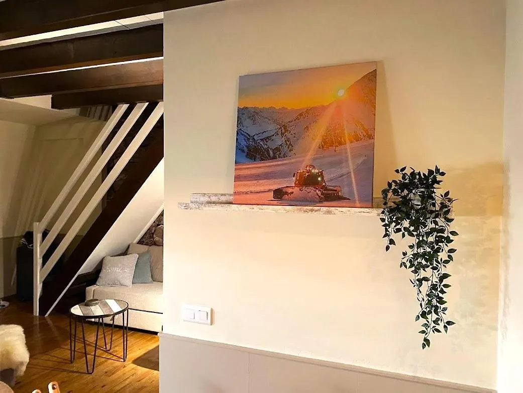 Apartamento Pinospenthouse Pie De Pistas La Molina 0*, La Molina (Girona) Spain